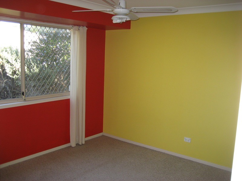 8 Casick Place, Edens Landing QLD 4207