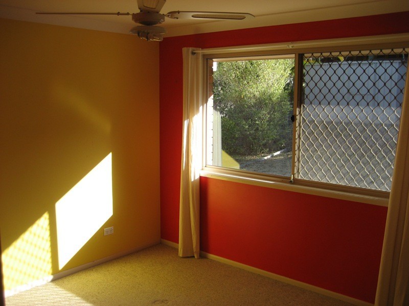 8 Casick Place, Edens Landing QLD 4207