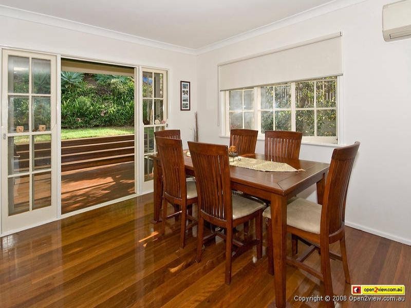 11 Holyoake Drive, Daisy Hill QLD 4127