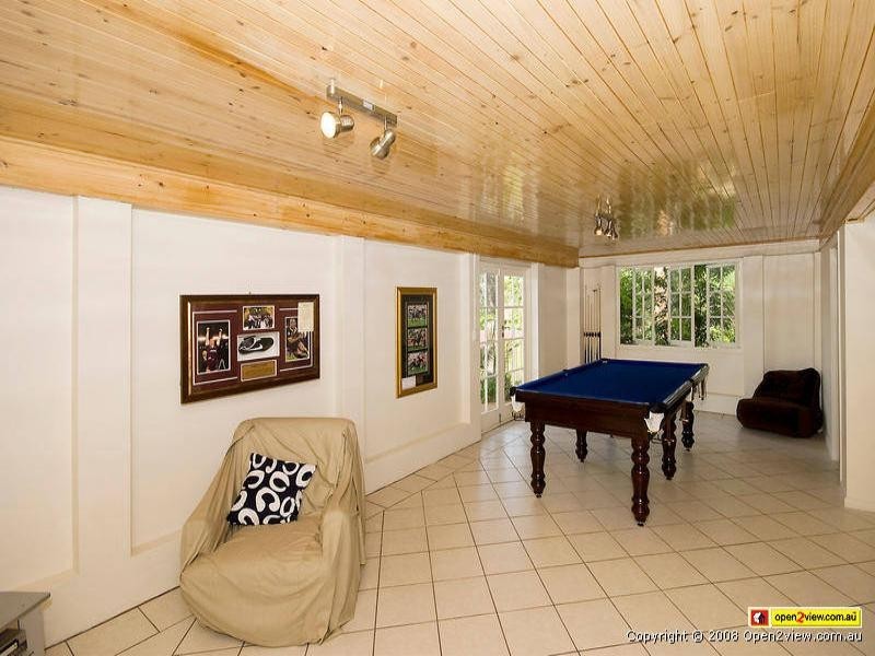 11 Holyoake Drive, Daisy Hill QLD 4127