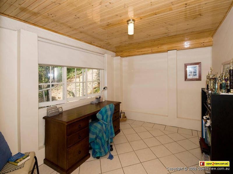 11 Holyoake Drive, Daisy Hill QLD 4127