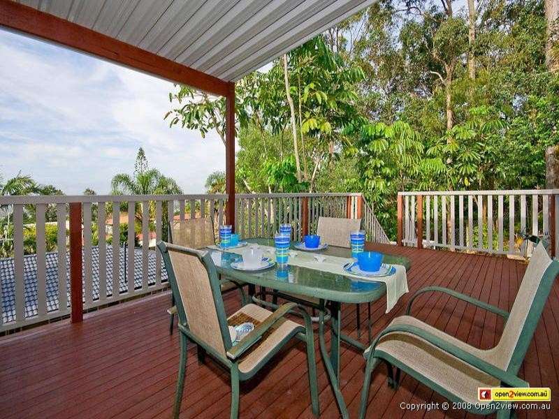 11 Holyoake Drive, Daisy Hill QLD 4127