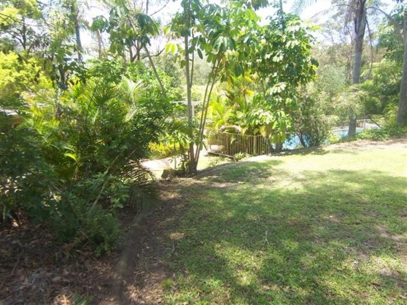 42 Trevallyan Drive, Daisy Hill QLD 4127