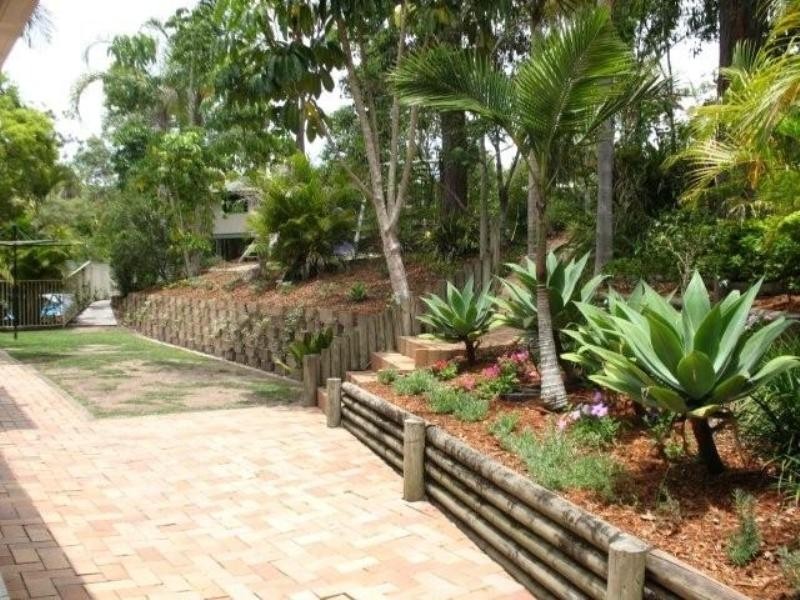 42 Trevallyan Drive, Daisy Hill QLD 4127