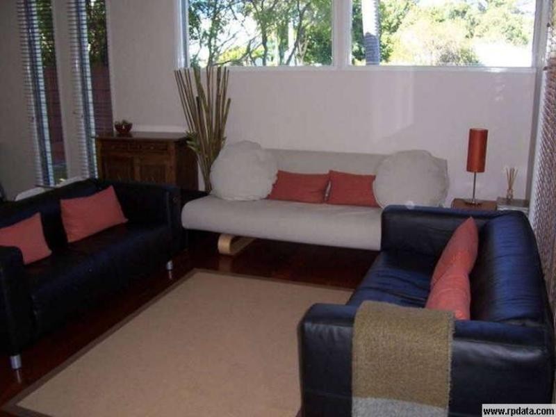 3 Jocelyn Grove, Springwood QLD 4127