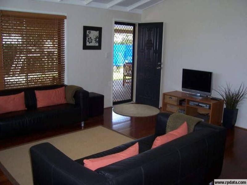 3 Jocelyn Grove, Springwood QLD 4127