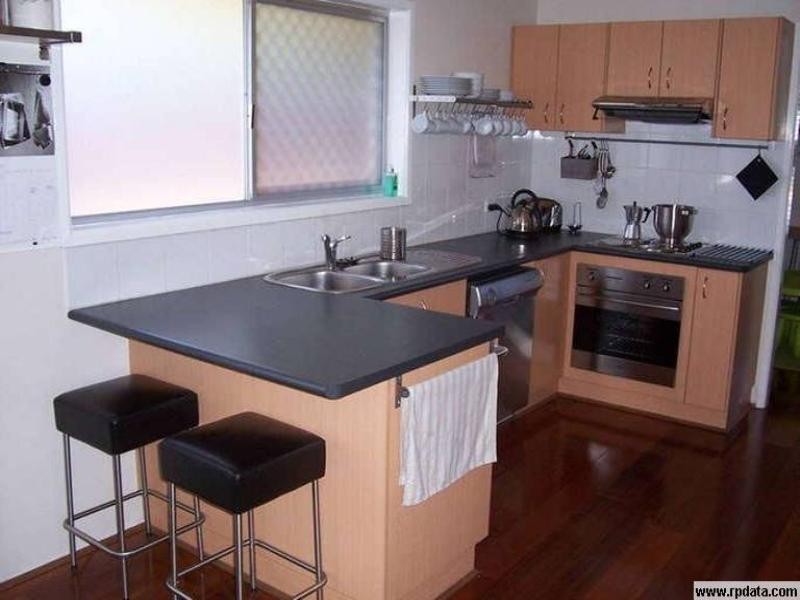 3 Jocelyn Grove, Springwood QLD 4127