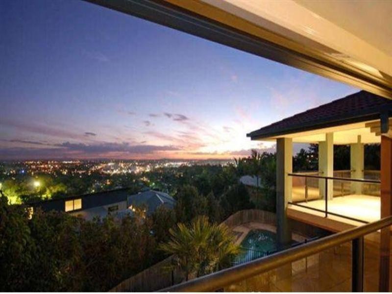 257 Springwood Road, Springwood QLD 4127