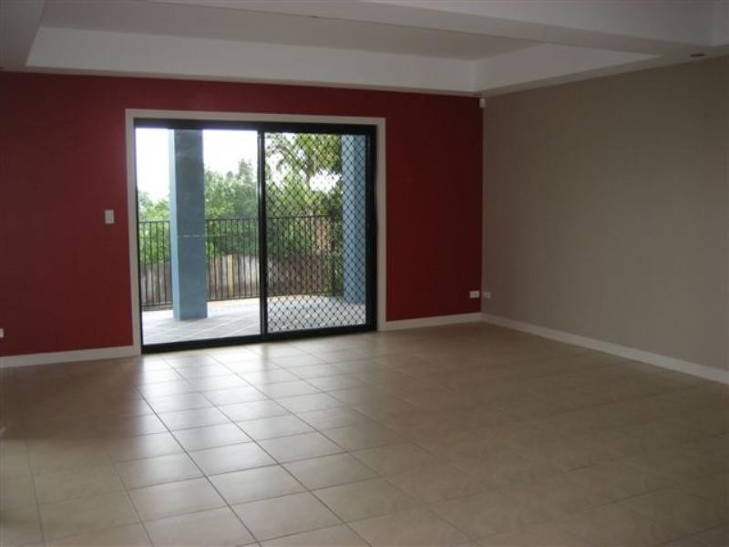 257 Springwood Road, Springwood QLD 4127