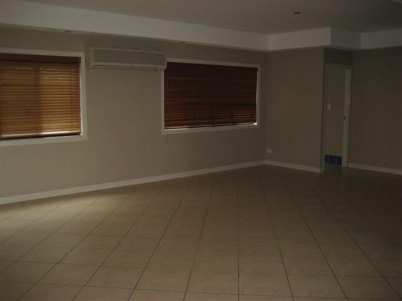 257 Springwood Road, Springwood QLD 4127