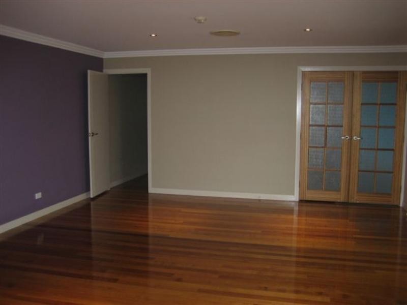 257 Springwood Road, Springwood QLD 4127