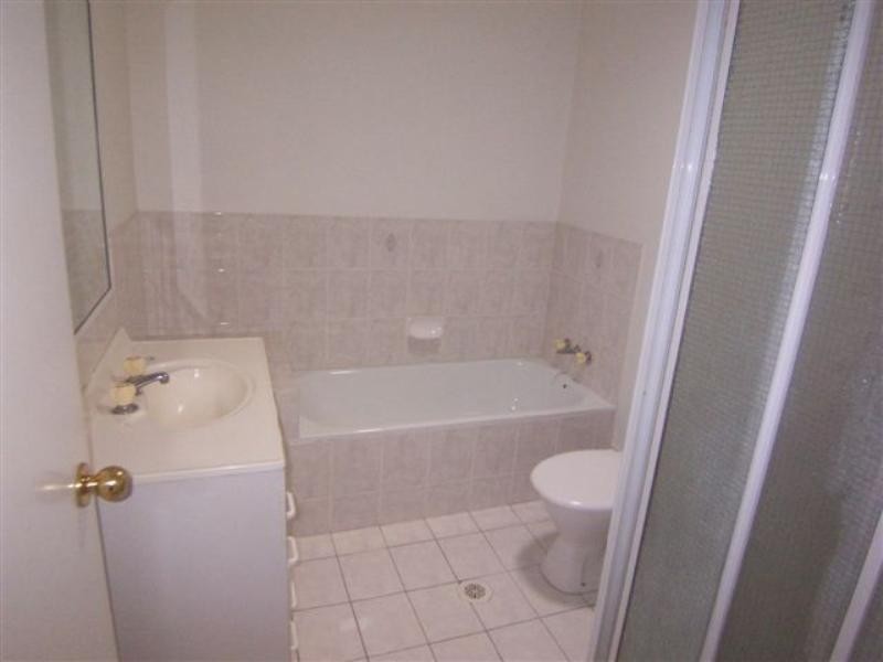 18/104 Ewing Road, Woodridge QLD 4114