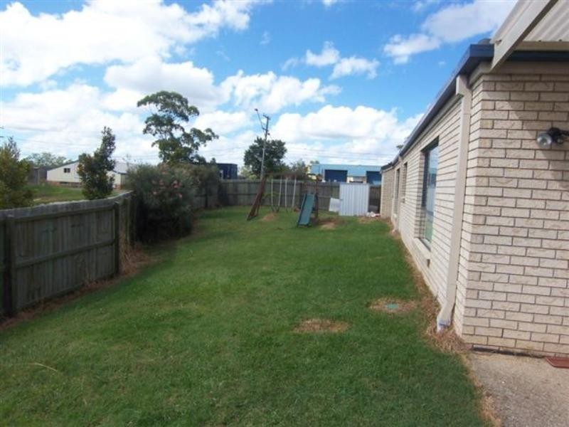 2 Fatima Court, Kingston QLD 4114