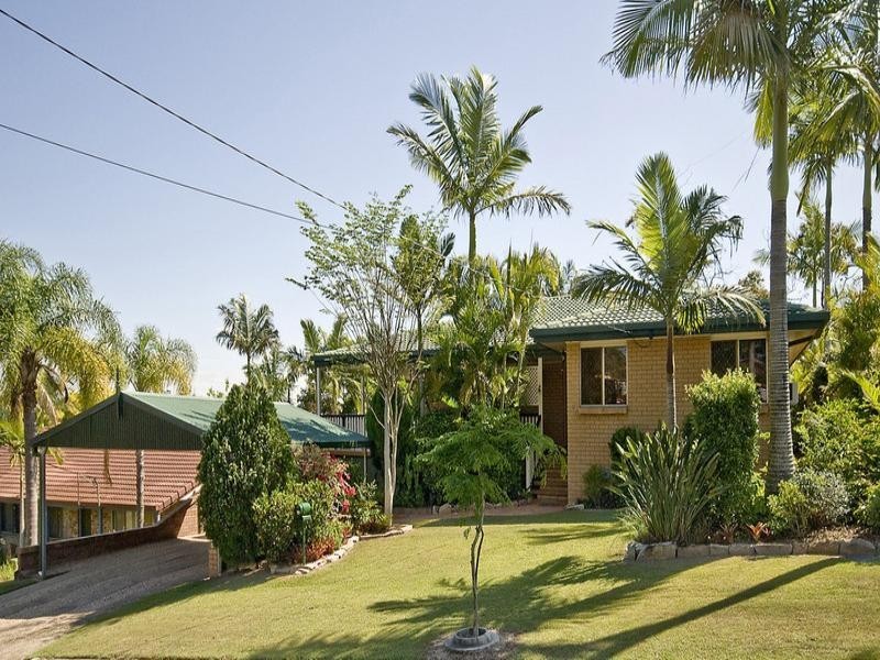 8 Jamie Grove, Springwood QLD 4127