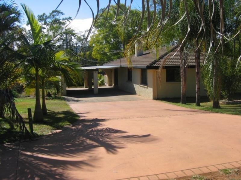 2 Nandala Street, Tanah Merah QLD 4128