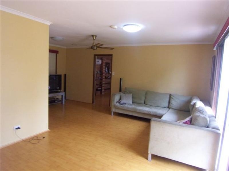 1 Stilton Court, Daisy Hill QLD 4127