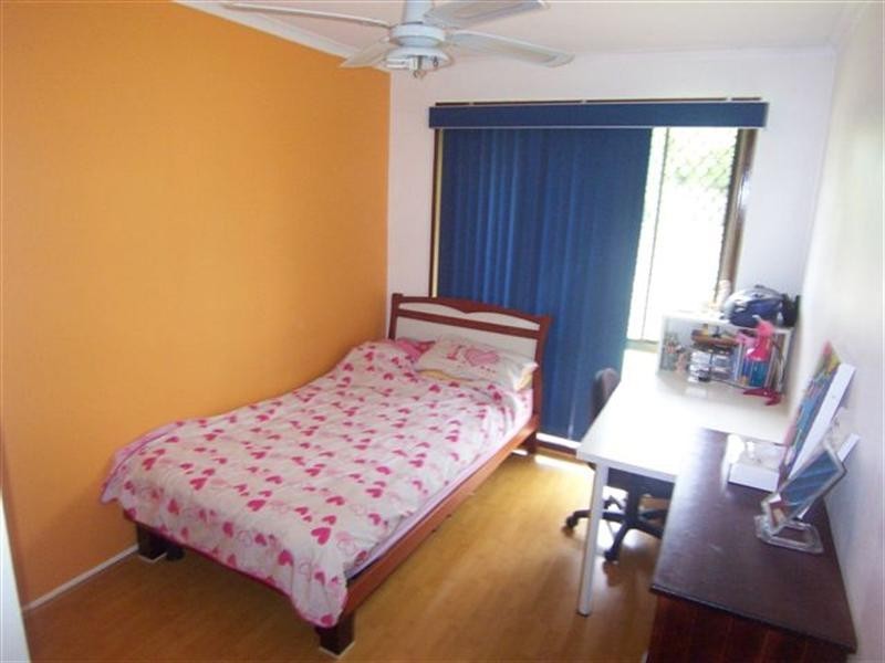 1 Stilton Court, Daisy Hill QLD 4127