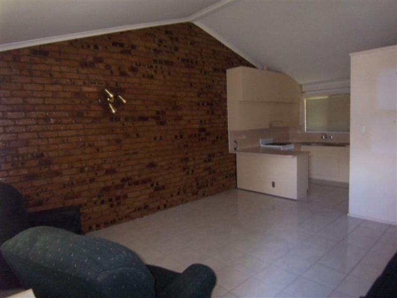 2/194 Ewing Road, Woodridge QLD 4114