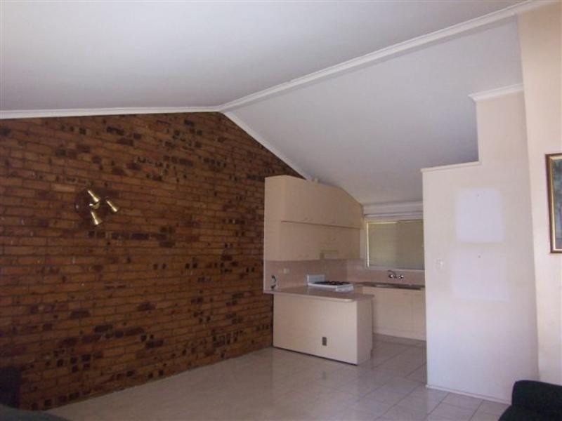 2/194 Ewing Road, Woodridge QLD 4114