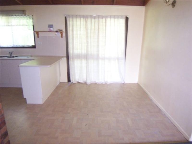 4 Merchant Street, Springwood QLD 4127