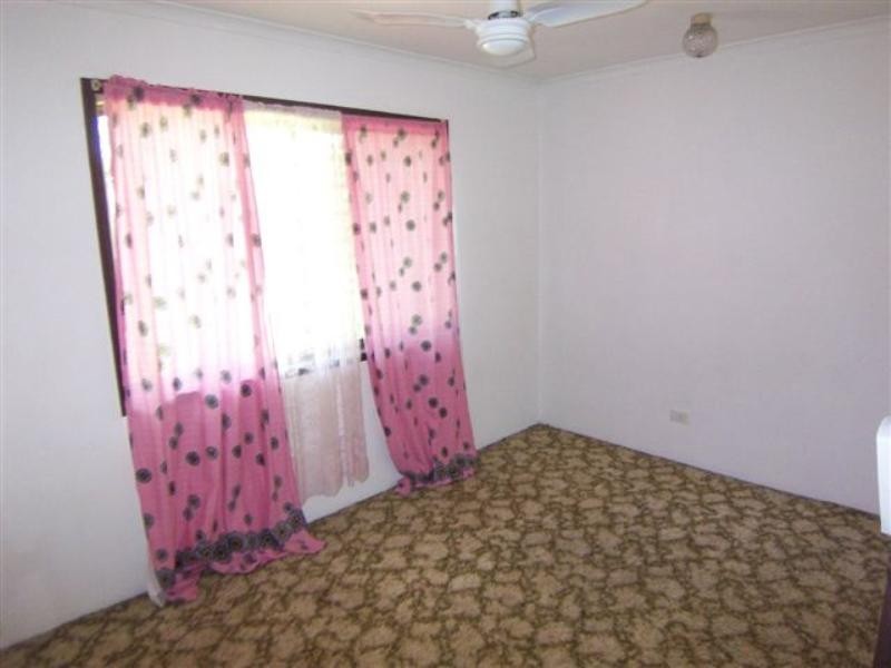 4 Merchant Street, Springwood QLD 4127