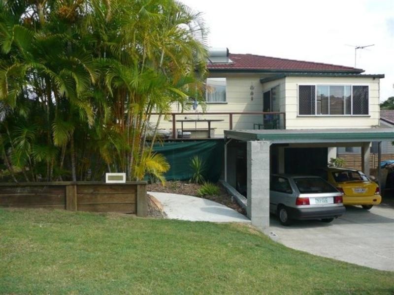 17 Eloise Avenue, Springwood QLD 4127