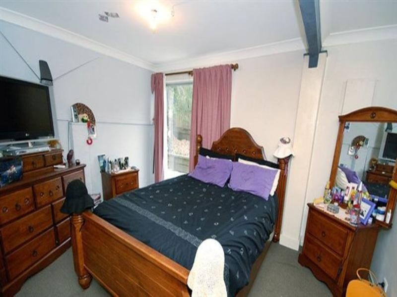 17 Eloise Avenue, Springwood QLD 4127