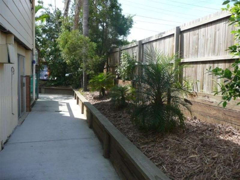 17 Eloise Avenue, Springwood QLD 4127