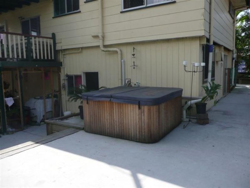 17 Eloise Avenue, Springwood QLD 4127