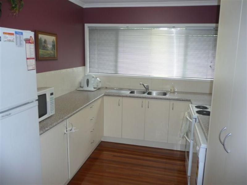 23 Lenore Crescent, Springwood QLD 4127