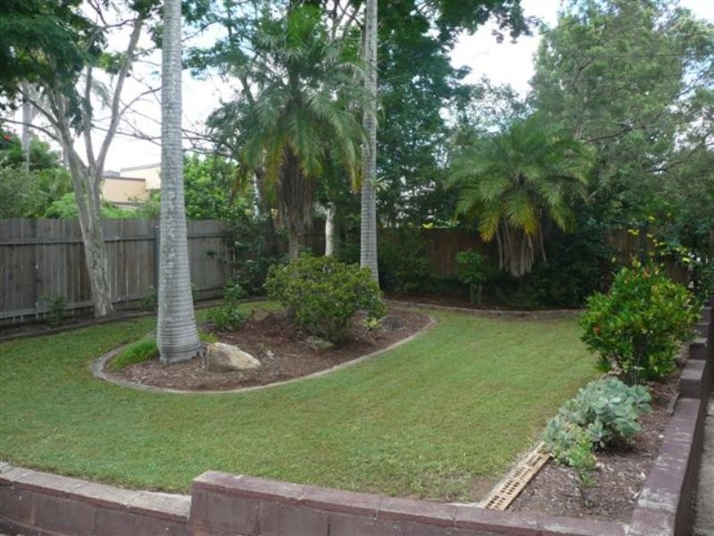 23 Lenore Crescent, Springwood QLD 4127