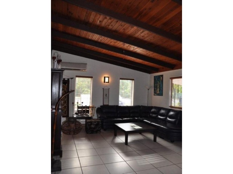 10 Haig Road, Loganlea QLD 4131