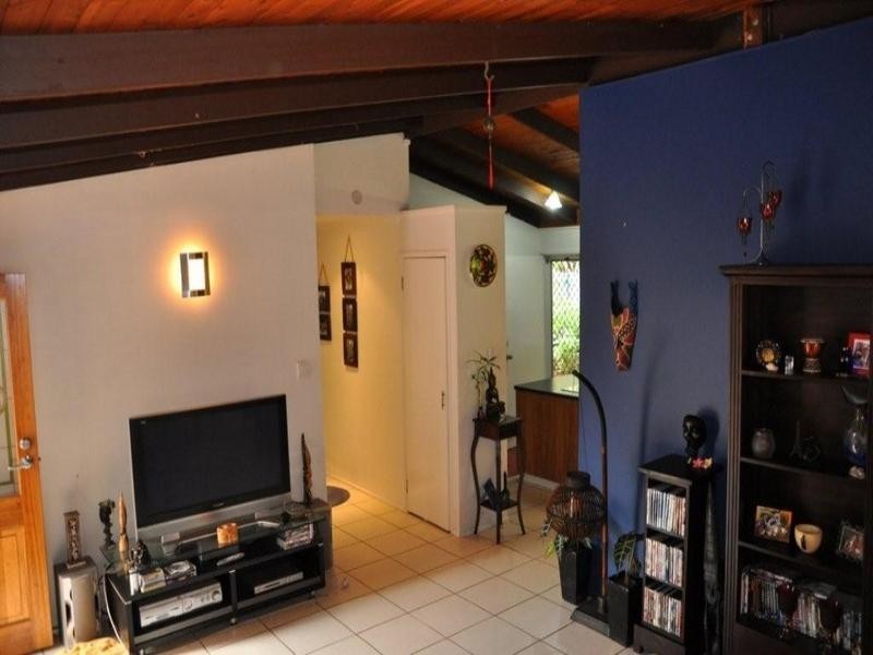 10 Haig Road, Loganlea QLD 4131