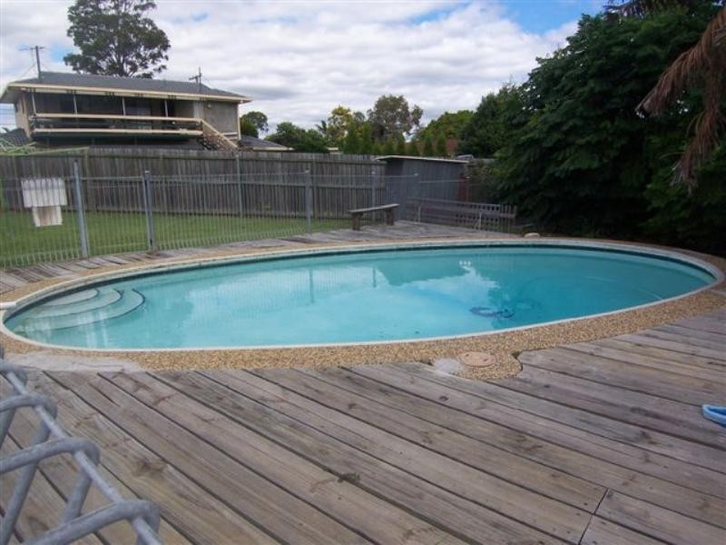 4 Walbrook Avenue, Springwood QLD 4127