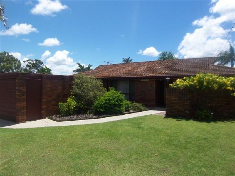 18 Jilbard Drive, Springwood QLD 4127