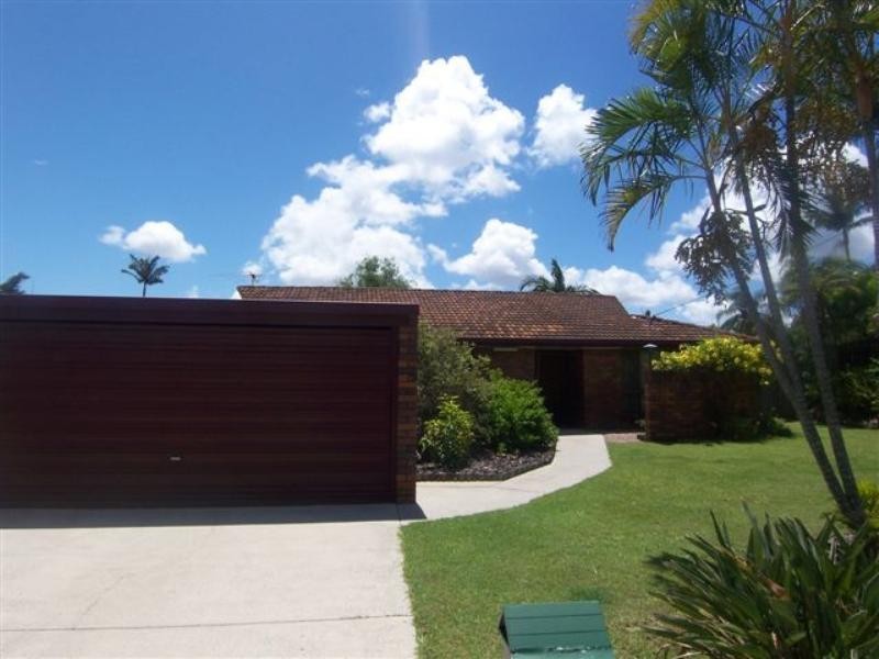 18 Jilbard Drive, Springwood QLD 4127