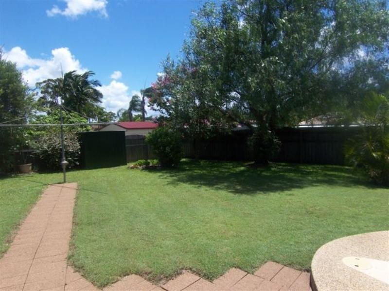 18 Jilbard Drive, Springwood QLD 4127