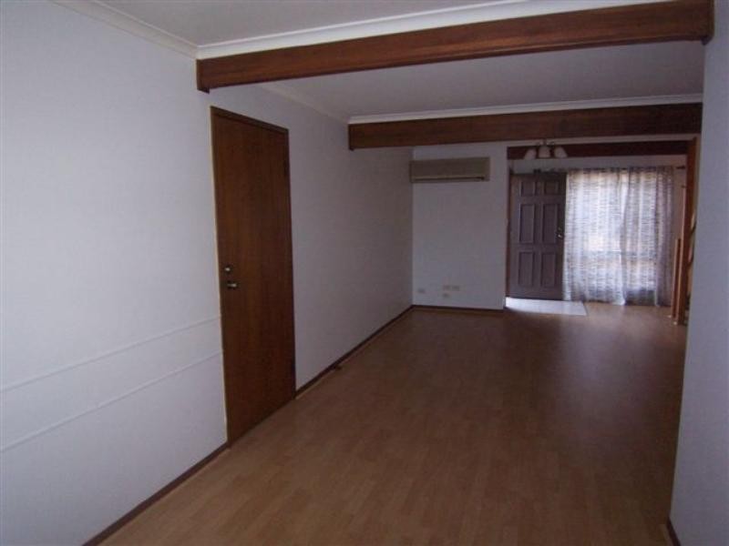 8/190 Ewing Road, Woodridge QLD 4114