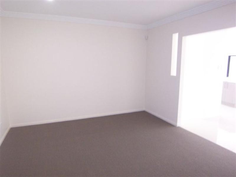 23 Charles Glen Way, Daisy Hill QLD 4127