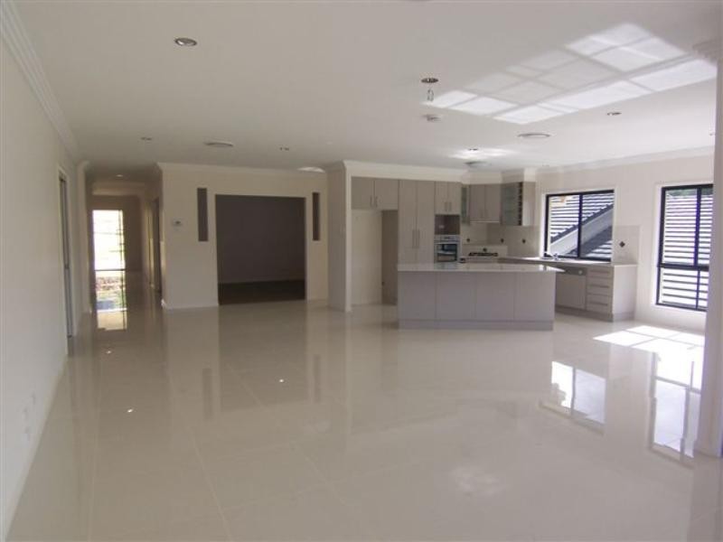 23 Charles Glen Way, Daisy Hill QLD 4127