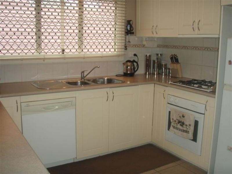 12 Cambus Street, Runcorn QLD 4113