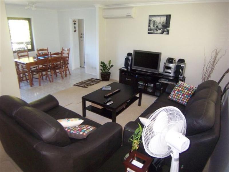 17 Raquel Avenue, Springwood QLD 4127