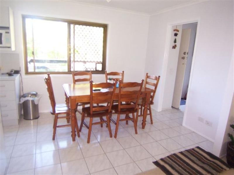 17 Raquel Avenue, Springwood QLD 4127