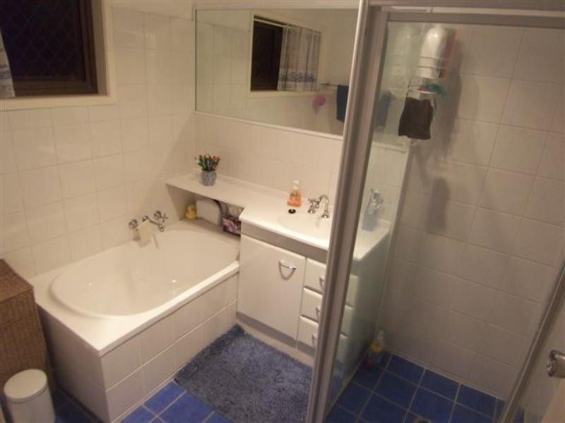 17 Raquel Avenue, Springwood QLD 4127