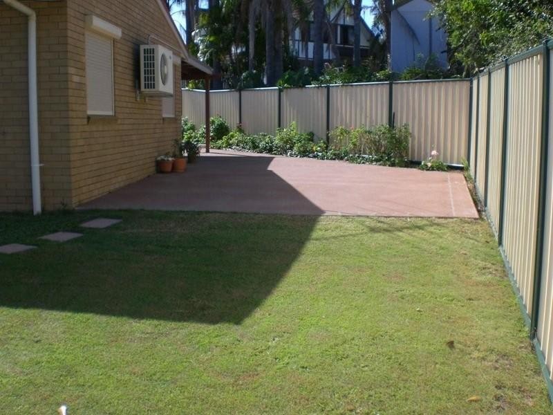 6 Jemalong Court, Springwood QLD 4127