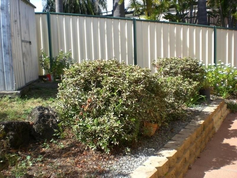 6 Jemalong Court, Springwood QLD 4127