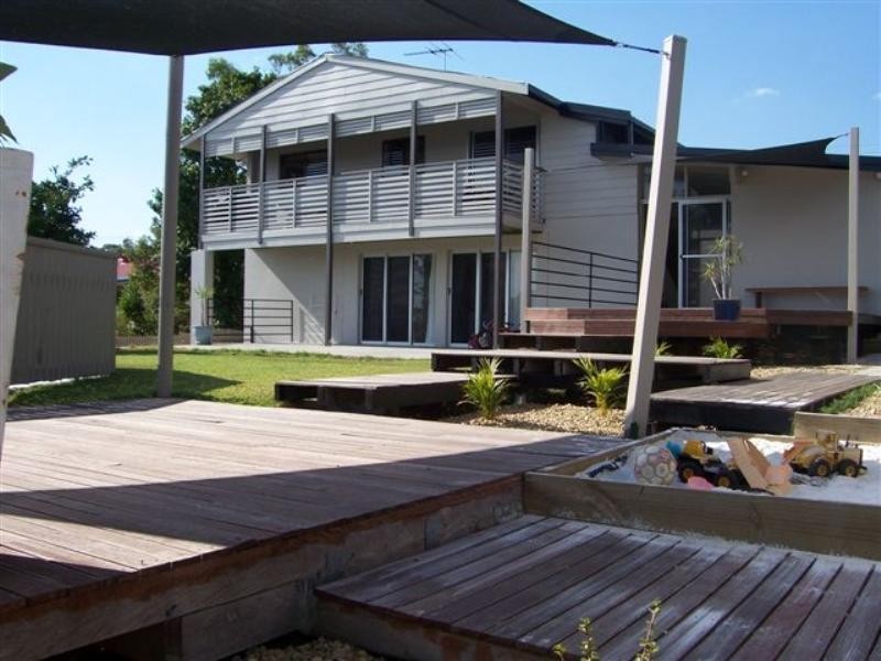 41 Raelene Terrace, Springwood QLD 4127