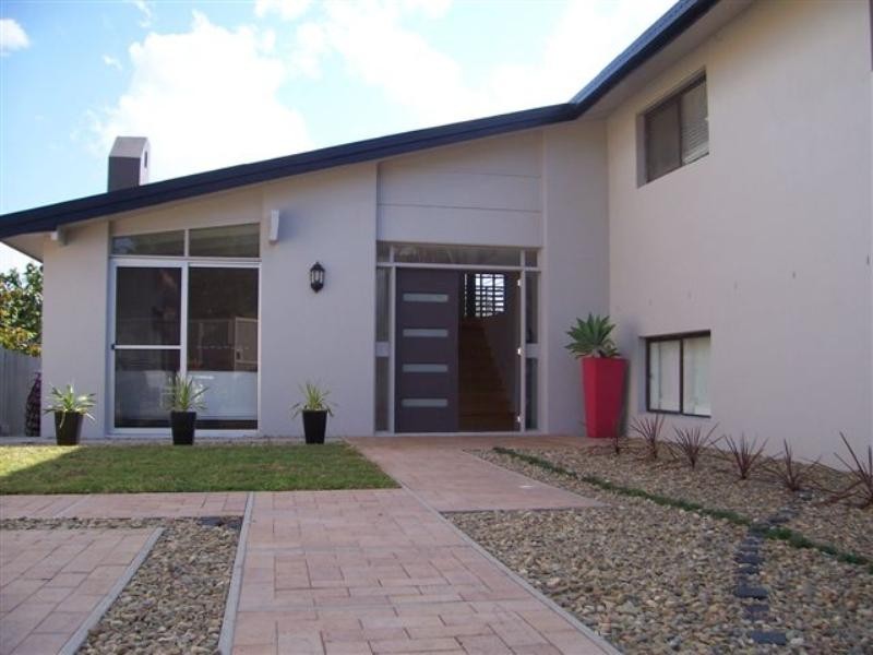 41 Raelene Terrace, Springwood QLD 4127