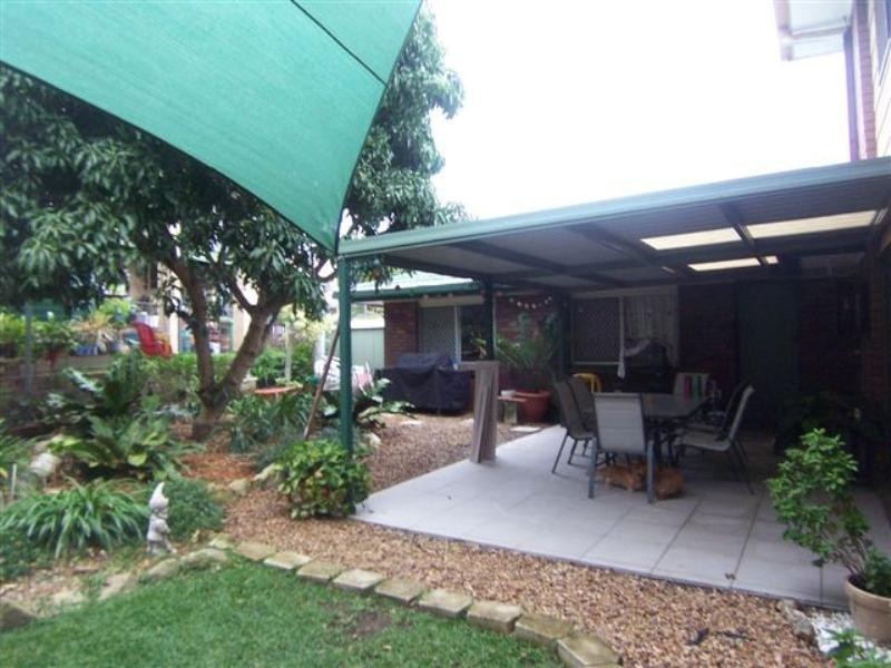 12 Edgehill Crescent, Springwood QLD 4127