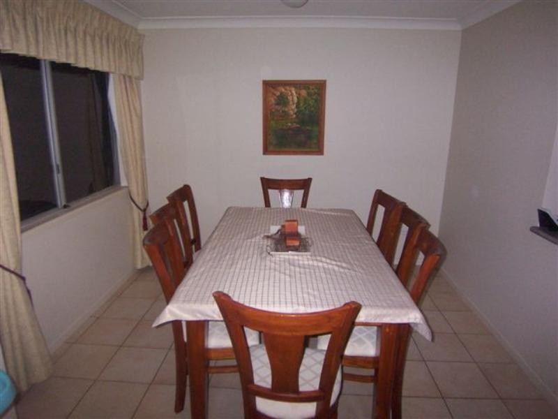 12 Edgehill Crescent, Springwood QLD 4127